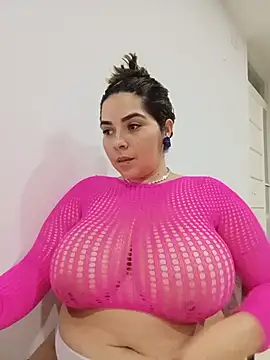 Charryluna_25 - Show My ass