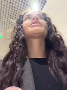 AngelinaTeller - Put dildo in my pussy 🤪