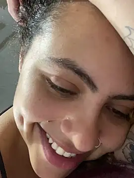 Chloe_Leaozinho - Squirt 💦 gosta na sua boquinha