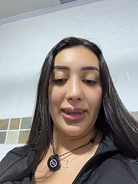 Hannahoff - MY BOSS TOUCH MY BIG BOOBS