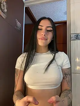 Bunny_sexy01 - bare breasts, full of milk