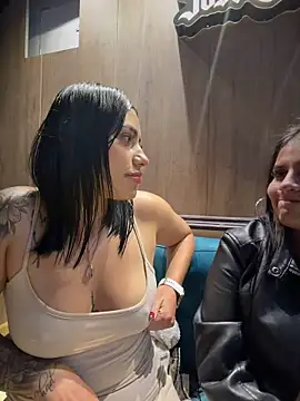 AlannaEvons - Fingers In Pusyy 🔥😈