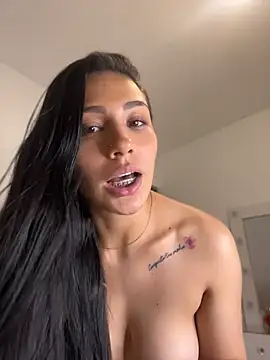 Ainaramoon - photo hot PM