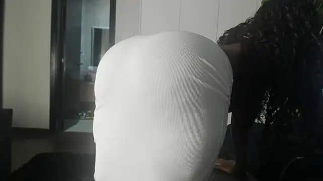 Naughty_bigass - cum show