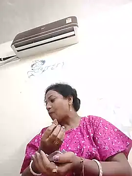 Cute-Janvi20