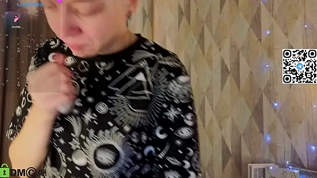 Michelle_Blond - smoke on tits