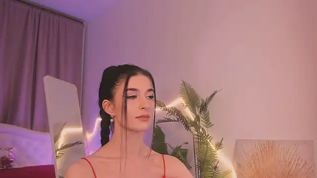 LauraCoy - tease so sexy with my top 🍒