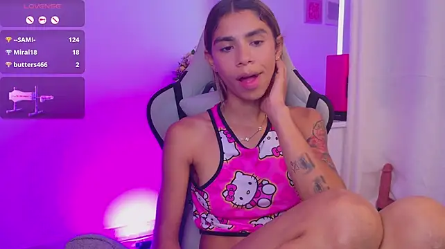 Brunetteadams_01 - show ass