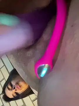 Nandahotcasada - Sentar no dildo com lush na PPK
