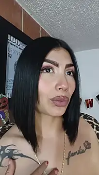 Kylie_brazt - lick finger