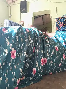 Tamilselviroja- - 😍pussy oil massage 🥰