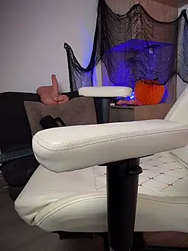 Maryybellax - ctrl 5 min fucking my pussy :tongue:🐇🐇