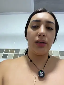 Hannahoff - MY BOSS TOUCH MY BIG BOOBS