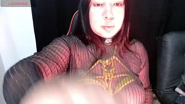 Maia_afro - bdsm en tetas