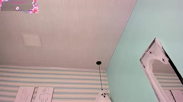 Goddess_kianna - Spit and play with my nipples