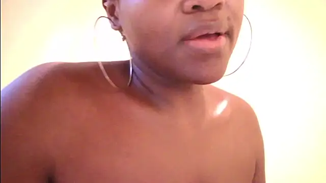 Queen_BootyXXX - 👑 | Grind on top, no full ride yet