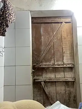 Ivy_Trix2 - Help me