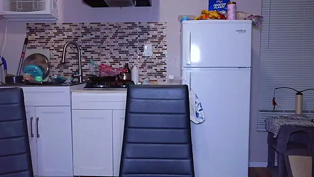 Evaroyale - squirt fuck me milffff mommy
