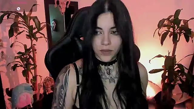 MissCharlottte_18 - spank ass + panties off