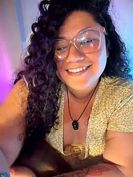 CurlyMilf_Vannexxxa - Toy in ass + 3min 🕹️OR 10min 🕹️pussy