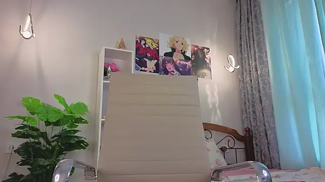 Vialeta_baby - suck fingers ^^