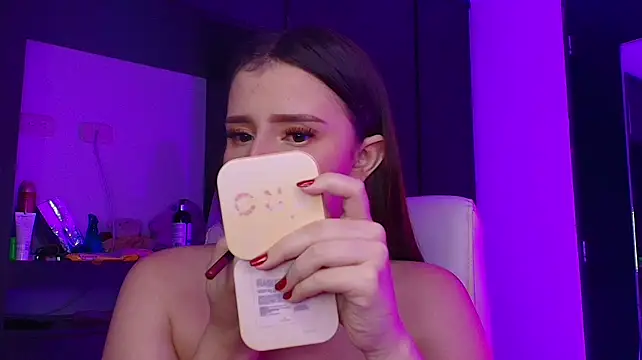 TinaJonnes_ - show tits