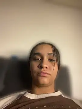 Isabella-Teen - Dildo in my pussy🍌