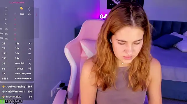 Jennifer_Wadee - boobs massage