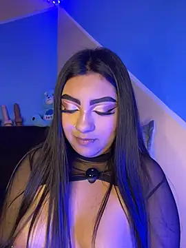 Laulin_TayyyX - Off panties 🥵