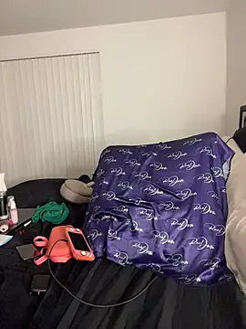 Reecieofficial - Toy Tease (External)