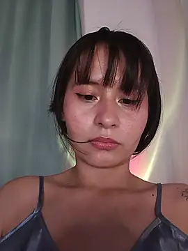 Alessanndra - Flash tits Ale