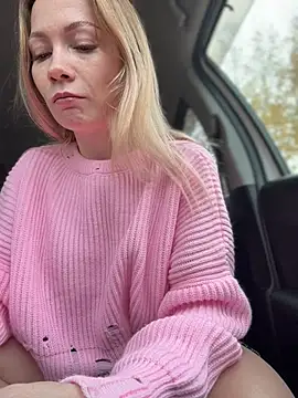 LavenderHot - Fingering pussy
