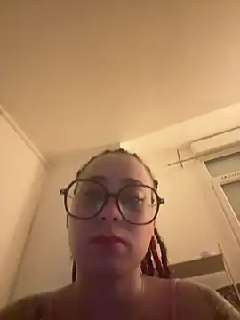 Queenlo_xxx