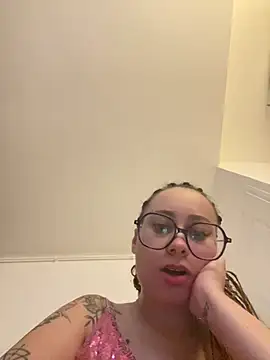 Queenlo_xxx