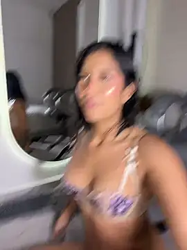 Aida_moreno - FIRST SQUIRT OF THE EVENING