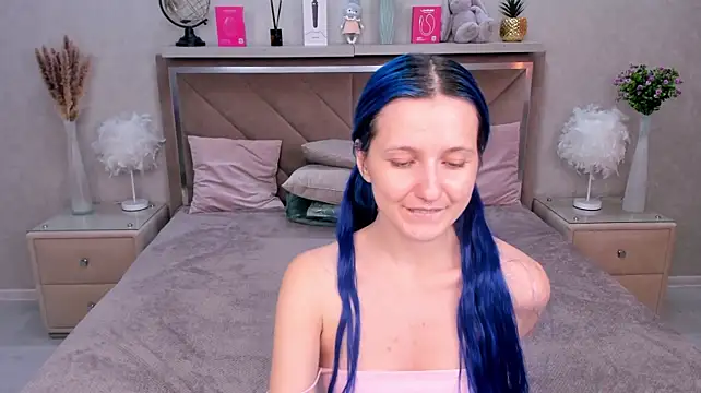 MiaKarlos - Slap my Ass To Be RED😏