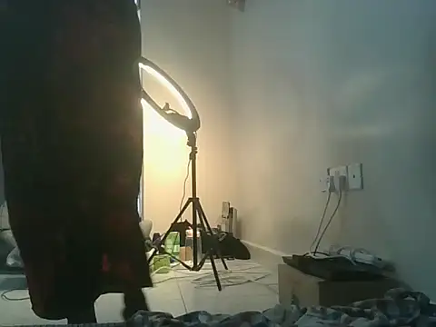 NastybitchC - Make me cum and squirt