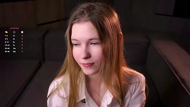 LynHillaire - Add some water on my tits