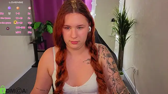 Elsie_Cutties - tit massage + nipple play