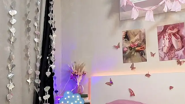 Milly_Lane - SexyDanceWithChair