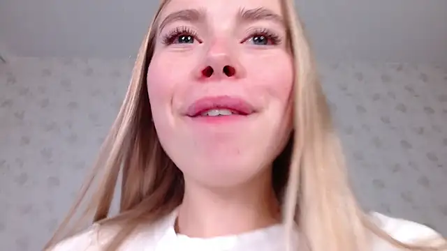 Sofiaa_here - Twerking with the backside