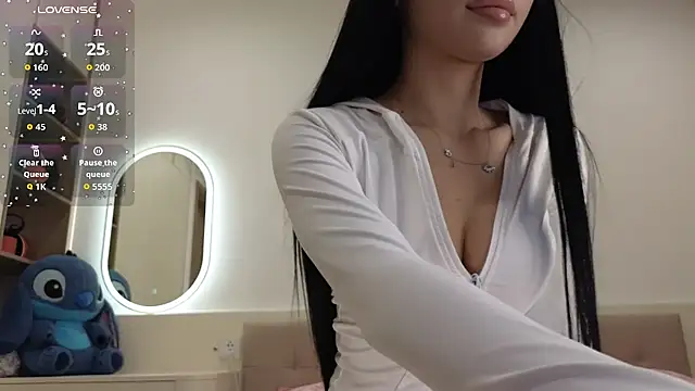 Asianqueeny - ride on dildo