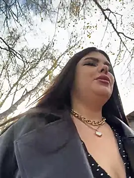 AmelliaDiamond - +caresses pussyOpen boobs