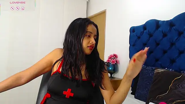 Lili666_ - Show boobs🍒+ Nipple shields🍒