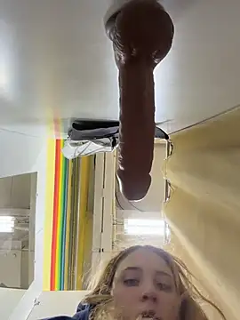 AdelRich - Show pussy in store