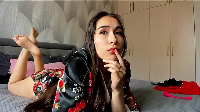 Bambiii_bby - take off my top