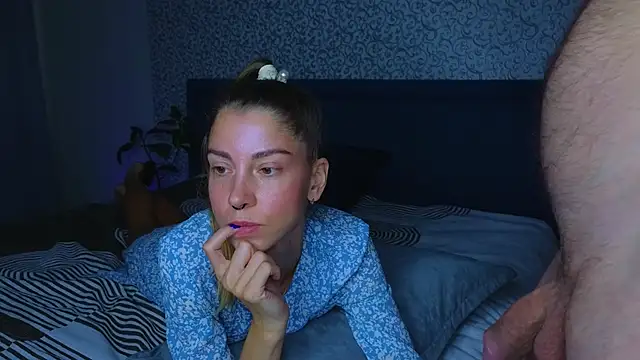 Kristi_Wolf - cum mouth