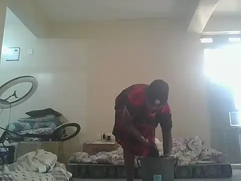 NastybitchC - Make me cum and squirt
