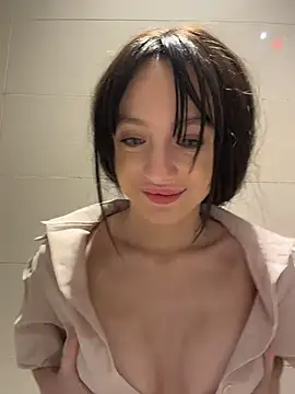 Lilonok - play with my virgin pussy