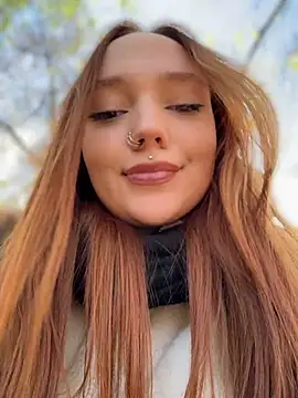 LisaCatt - sucking fingers topless